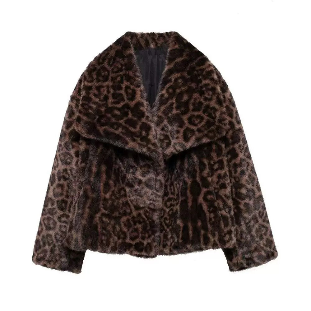 Manteau en Fausse Fourrure