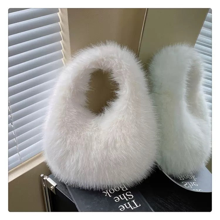 Sac à main en fausse fourrure