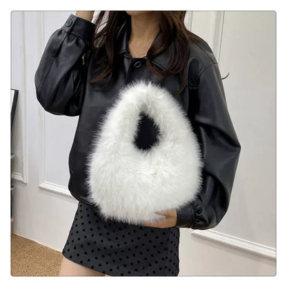 Sac à main en fausse fourrure