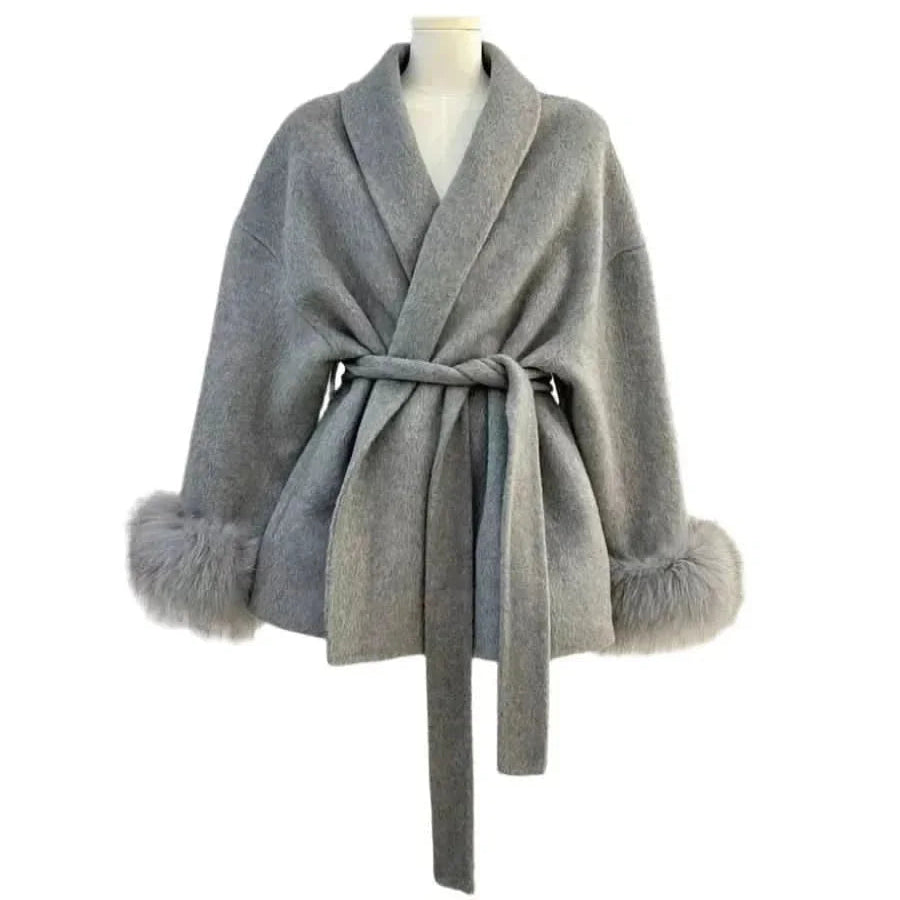 Manteau en laine avec fourrure